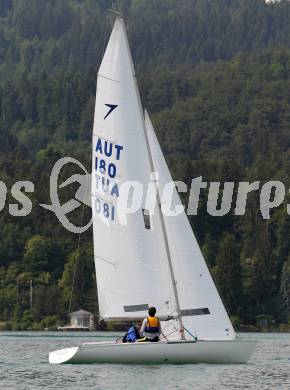 Segeln. Staatsmeisterschaft Dyas. Armin Koren, Marco Delbello (AUT 180). Dellach, am 20.5.2011.
Foto: Kuess
---
pressefotos, pressefotografie, kuess, qs, qspictures, sport, bild, bilder, bilddatenbank