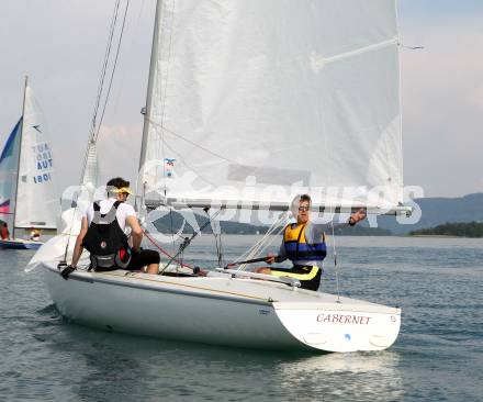 Segeln. Staatsmeisterschaft Dyas. Armin Koren, Marco Delbello (AUT 180). Dellach, am 20.5.2011.
Foto: Kuess
---
pressefotos, pressefotografie, kuess, qs, qspictures, sport, bild, bilder, bilddatenbank