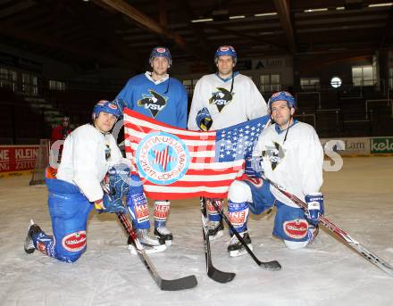 EBEL. Eishockey. VSV. Kevin Mitchell, Joshua Langfeld, Derek Damon, Marvin Degon . Villach, 17.2.2011.
Foto: Kuess
---
pressefotos, pressefotografie, kuess, qs, qspictures, sport, bild, bilder, bilddatenbank