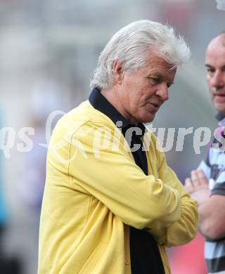 Fussball Regionalliga. SK Austria Klagenfurt gegen SAK. Trainer Alois Jagodic (SAK). Klagenfurt, am 13.5.2011.
Foto: Kuess
---
pressefotos, pressefotografie, kuess, qs, qspictures, sport, bild, bilder, bilddatenbank