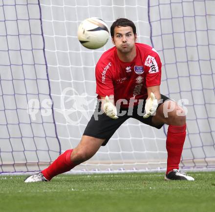 Fussball Regionalliga. SK Austria Klagenfurt gegen SAK. Heinz Weber (Austria). Klagenfurt, am 13.5.2011.
Foto: Kuess
---
pressefotos, pressefotografie, kuess, qs, qspictures, sport, bild, bilder, bilddatenbank