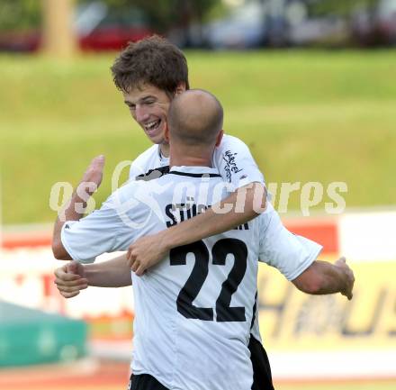 Fussball Erste Liga. WAC/St. Andrae gegen FC Gratkorn. Torjubel Christian Falk, Stephan Stueckler (WAC). Wolfsberg, 24.5.2011
Foto: Kuess

---
pressefotos, pressefotografie, kuess, qs, qspictures, sport, bild, bilder, bilddatenbank