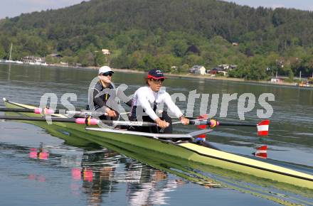 Rudern. Sarah Karlsson, Michaela Taupe-Traer. Klagenfurt, 5.5.2011.
Foto: Kuess
---
pressefotos, pressefotografie, kuess, qs, qspictures, sport, bild, bilder, bilddatenbank