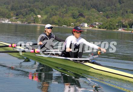 Rudern. Sarah Karlsson, Michaela Taupe-Traer. Klagenfurt, 5.5.2011.
Foto: Kuess
---
pressefotos, pressefotografie, kuess, qs, qspictures, sport, bild, bilder, bilddatenbank