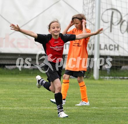 Fussball. Girlies Cup. Gmuend, 28.5.2011.
Foto: Kuess
---
pressefotos, pressefotografie, kuess, qs, qspictures, sport, bild, bilder, bilddatenbank