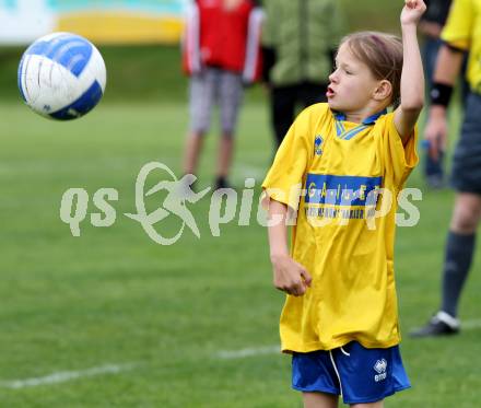 Fussball. Girlies Cup. Gmuend, 28.5.2011.
Foto: Kuess
---
pressefotos, pressefotografie, kuess, qs, qspictures, sport, bild, bilder, bilddatenbank