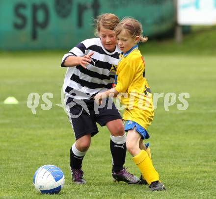 Fussball. Girlies Cup. Gmuend, 28.5.2011.
Foto: Kuess
---
pressefotos, pressefotografie, kuess, qs, qspictures, sport, bild, bilder, bilddatenbank