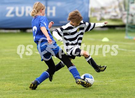 Fussball. Girlies Cup. Gmuend, 28.5.2011.
Foto: Kuess
---
pressefotos, pressefotografie, kuess, qs, qspictures, sport, bild, bilder, bilddatenbank