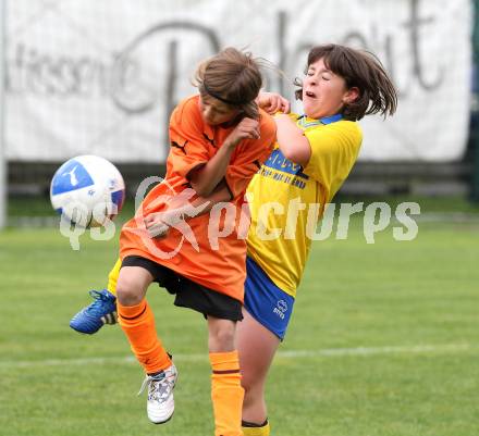 Fussball. Girlies Cup. Gmuend, 28.5.2011.
Foto: Kuess
---
pressefotos, pressefotografie, kuess, qs, qspictures, sport, bild, bilder, bilddatenbank