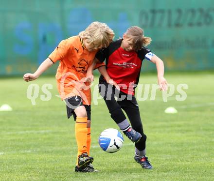 Fussball. Girlies Cup. Gmuend, 28.5.2011.
Foto: Kuess
---
pressefotos, pressefotografie, kuess, qs, qspictures, sport, bild, bilder, bilddatenbank