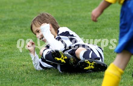 Fussball. Girlies Cup. Gmuend, 28.5.2011.
Foto: Kuess
---
pressefotos, pressefotografie, kuess, qs, qspictures, sport, bild, bilder, bilddatenbank