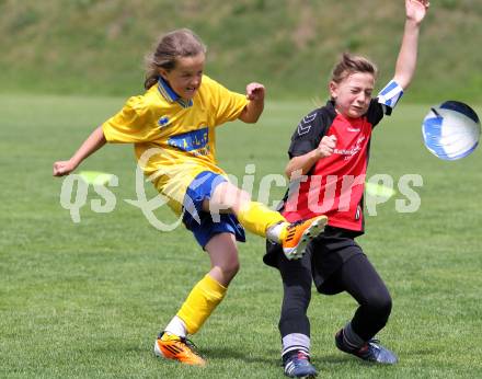 Fussball. Girlies Cup. Gmuend, 28.5.2011.
Foto: Kuess
---
pressefotos, pressefotografie, kuess, qs, qspictures, sport, bild, bilder, bilddatenbank