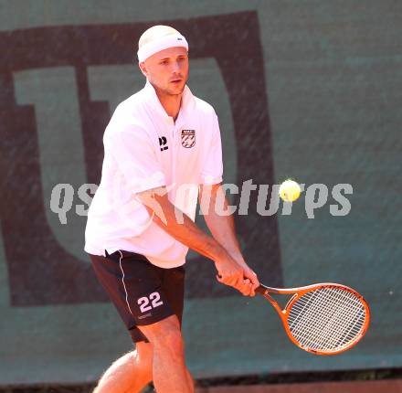 Fussball Bundesliga. Erste Liga. Tennisturnier WAC/St. Andrae. Stephan Stueckler. Klagenfurt, am 25.5.2011.
Foto: Kuess
---
pressefotos, pressefotografie, kuess, qs, qspictures, sport, bild, bilder, bilddatenbank