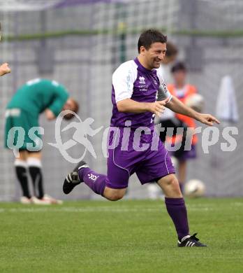 Fussball Regionalliga. SK Austria Klagenfurt gegen Weiz. Torjubel Christian Sablatnig (Klagenfurt). Klagenfurt, 1.6.2011.
Foto: Kuess
---
pressefotos, pressefotografie, kuess, qs, qspictures, sport, bild, bilder, bilddatenbank