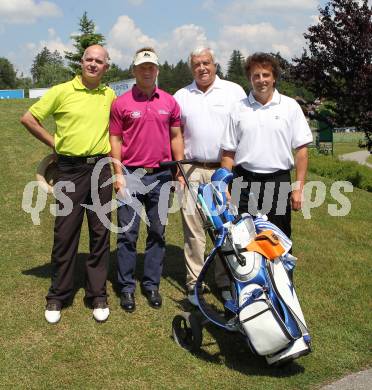 Kaernten Golf Open. Walter Walzl, Pelle Edberg, Helmut Reichel, Klaus Resei. Seltenheim, 1.6.2011.
Foto: Kuess
---
pressefotos, pressefotografie, kuess, qs, qspictures, sport, bild, bilder, bilddatenbank