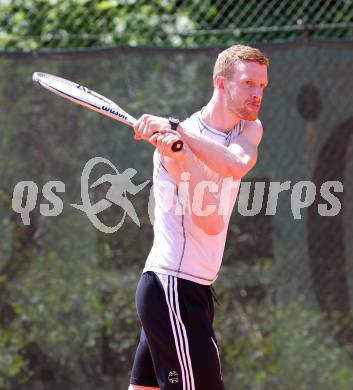 Fussball Bundesliga. Erste Liga. Tennisturnier WAC/St. Andrae. Daniel Oberlaender. Klagenfurt, am 25.5.2011.
Foto: Kuess
---
pressefotos, pressefotografie, kuess, qs, qspictures, sport, bild, bilder, bilddatenbank