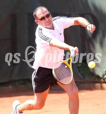 Fussball Bundesliga. Erste Liga. Tennisturnier WAC/St. Andrae. Tormanntrainer Christof Obex. Klagenfurt, am 25.5.2011.
Foto: Kuess
---
pressefotos, pressefotografie, kuess, qs, qspictures, sport, bild, bilder, bilddatenbank