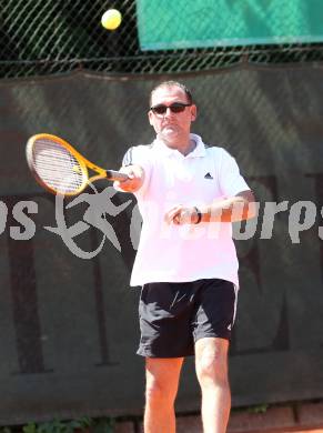 Fussball Bundesliga. Erste Liga. Tennisturnier WAC/St. Andrae. Tormanntrainer Christof Obex. Klagenfurt, am 25.5.2011.
Foto: Kuess
---
pressefotos, pressefotografie, kuess, qs, qspictures, sport, bild, bilder, bilddatenbank