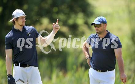 Kaernten Golf Open. Michael Grabner, Gerhard Unterluggauer. Seltenheim, 1.6.2011.
Foto: Kuess
---
pressefotos, pressefotografie, kuess, qs, qspictures, sport, bild, bilder, bilddatenbank