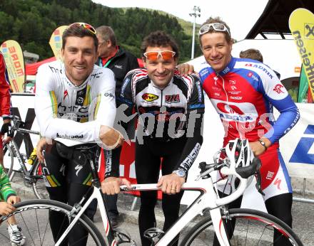 Radsport. Radmarathon. Bernhard Eisel, Peter Paco Wrolich, Marco Haller. Bad Kleinkirchheim, am 28.5.2011.
Foto: Kuess
---
pressefotos, pressefotografie, kuess, qs, qspictures, sport, bild, bilder, bilddatenbank