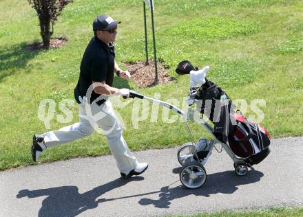 Kaernten Golf Open. Christian Mayer. Seltenheim, 1.6.2011.
Foto: Kuess
---
pressefotos, pressefotografie, kuess, qs, qspictures, sport, bild, bilder, bilddatenbank