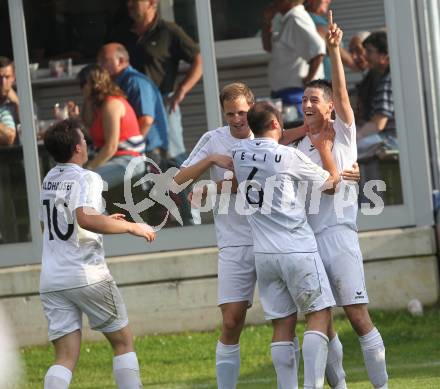 Fussball Unterliga Ost. Ruden gegen ATUS Ferlach.  Torjubel David Muenzer (Ferlach). Ruden, am 6.5.2011.
Foto: Kuess
---
pressefotos, pressefotografie, kuess, qs, qspictures, sport, bild, bilder, bilddatenbank