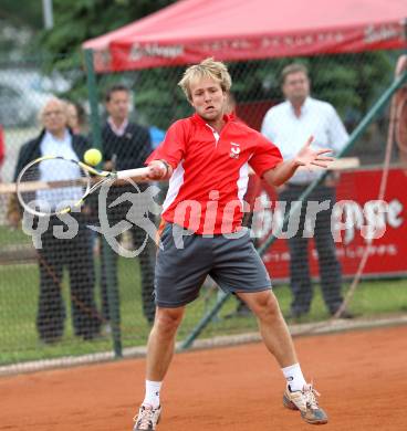 Tennis. Christophe Rochus. Klagenfurt, 7.6.2011.
Foto: Kuess
---
pressefotos, pressefotografie, kuess, qs, qspictures, sport, bild, bilder, bilddatenbank