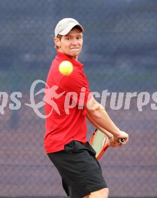 Tennis. Patrick Ofner. Klagenfurt, 7.6.2011.
Foto: Kuess
---
pressefotos, pressefotografie, kuess, qs, qspictures, sport, bild, bilder, bilddatenbank