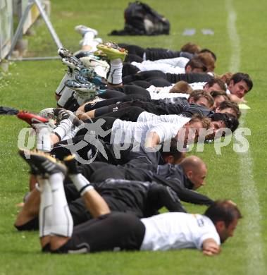 Fussball Bundesliga. Erste Liga. Trainingsbeginn WAC/St. Andrae. St. Andrae, am 13.6.2011.
Foto: Kuess
---
pressefotos, pressefotografie, kuess, qs, qspictures, sport, bild, bilder, bilddatenbank