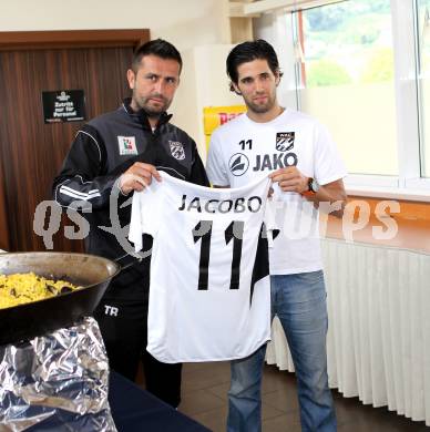 Fussball Bundesliga. Erste Liga. WAC/St. Andrae. Jacobo, Trainer Nenad Bjelica. Wolfsberg, 16.6.2011.
Foto: Kuess
---
pressefotos, pressefotografie, kuess, qs, qspictures, sport, bild, bilder, bilddatenbank