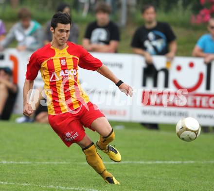 Fussball. Freundschaftsspiel. ATSV Wolfsberg gegen FC Wacker Innsbruck. Denis Curic  (Wolfsberg). Wolfsberg, 18.6.2011.
Foto: Kuess
---
pressefotos, pressefotografie, kuess, qs, qspictures, sport, bild, bilder, bilddatenbank