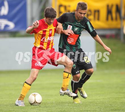 Fussball. Freundschaftsspiel. ATSV Wolfsberg gegen FC Wacker Innsbruck. Sandro Widni (Wolfsberg), Lukas Hinterseer (Innsbruck). Wolfsberg, 18.6.2011.
Foto: Kuess
---
pressefotos, pressefotografie, kuess, qs, qspictures, sport, bild, bilder, bilddatenbank