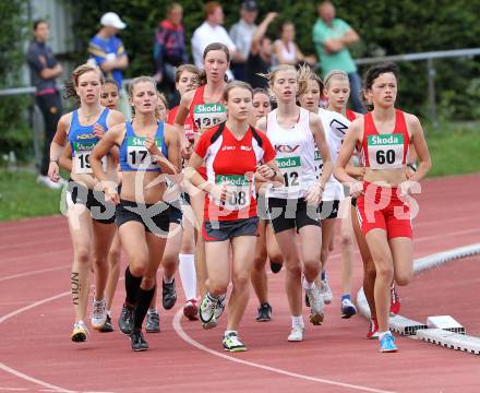 Leichtathletik. Oesterreichischer Cup der Bundeslaender U18. 3000 Meter. Julia Pirker (212), Melissa Oberlaender (223). Villach, am 26.5.2011.
Foto: Kuess
---
pressefotos, pressefotografie, kuess, qs, qspictures, sport, bild, bilder, bilddatenbank