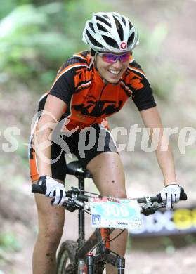 Radsport. Mountainbike. Stephanie Wiedner. Ravne na Koroskem, am 26.6.2011.
Foto: Kuess
---
pressefotos, pressefotografie, kuess, qs, qspictures, sport, bild, bilder, bilddatenbank