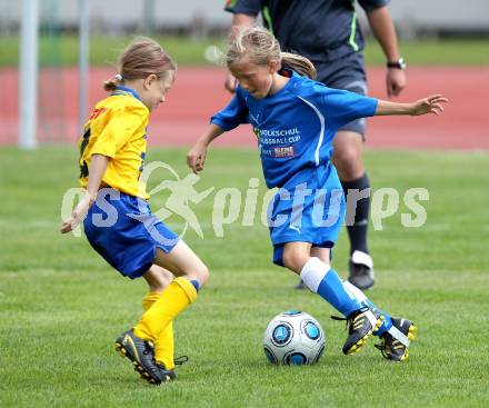 Fussball. Girlies Cup Finale. Feldkirchen, 18. Juni 2011.
Foto: Kuess
---
pressefotos, pressefotografie, kuess, qs, qspictures, sport, bild, bilder, bilddatenbank