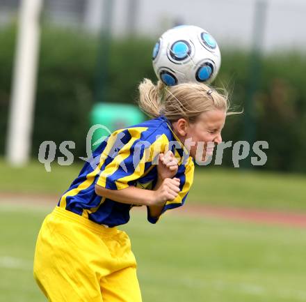 Fussball. Girlies Cup Finale. Feldkirchen, 18. Juni 2011.
Foto: Kuess
---
pressefotos, pressefotografie, kuess, qs, qspictures, sport, bild, bilder, bilddatenbank