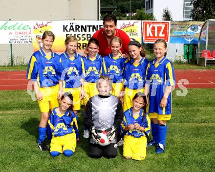 Fussball. Girlies Cup Finale. Magdalensberger Flohhaufen. Feldkirchen, 18. Juni 2011.
Foto: Kuess
---
pressefotos, pressefotografie, kuess, qs, qspictures, sport, bild, bilder, bilddatenbank