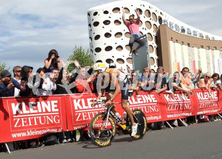 Ironman Austria. Radfahren. Marino Vanhoenacker (BEL). KLagenfurt, am 3.7.2011.
Foto: Kuess

---
pressefotos, pressefotografie, kuess, qs, qspictures, sport, bild, bilder, bilddatenbank