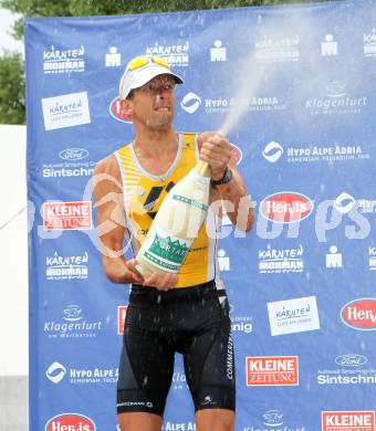 Ironman Austria.  Marino Vanhoenacker (BEL).. KLagenfurt, am 3.7.2011.
Foto: Kuess

---
pressefotos, pressefotografie, kuess, qs, qspictures, sport, bild, bilder, bilddatenbank