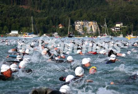 Ironman Austria Schwimmstart Klagenfurt am 3.7.2011 Foto: Kuess/ Goetzhaber
---
pressefotos, pressefotografie, kuess, qs, qspictures, sport, bild, bilder, bilddatenbank