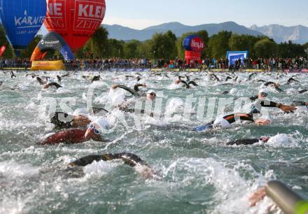 Ironman Austria Schwimmstart Klagenfurt am 3.7.2011 Foto: Kuess/ Goetzhaber
---
pressefotos, pressefotografie, kuess, qs, qspictures, sport, bild, bilder, bilddatenbank