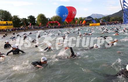 Ironman Austria. Schwimmstart. KLagenfurt, am 3.7.2011.
Foto: Kuess

---
pressefotos, pressefotografie, kuess, qs, qspictures, sport, bild, bilder, bilddatenbank