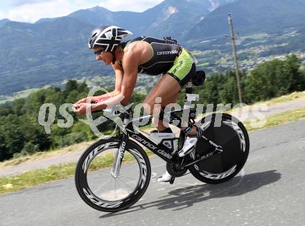 Ironman Austria.  Radfahren. Michael Weiss (AUT). . KLagenfurt, am 3.7.2011.
Foto: Kuess

---
pressefotos, pressefotografie, kuess, qs, qspictures, sport, bild, bilder, bilddatenbank