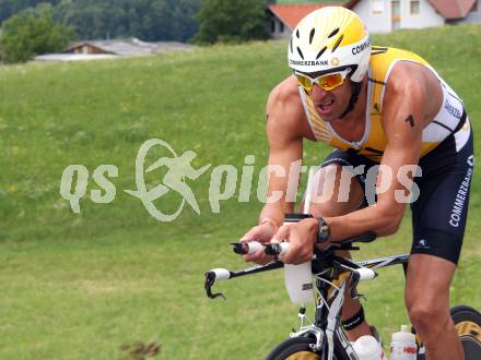 Ironman Austria Radfahren. Marino Vanhoenacker (BEL) Klagenfurt am 3.7.2011 Foto: Kuess/ Goetzhaber
---
pressefotos, pressefotografie, kuess, qs, qspictures, sport, bild, bilder, bilddatenbank