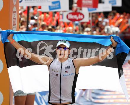 Ironman Austria.  Laufen. Marko Albert (EST).. KLagenfurt, am 3.7.2011.
Foto: Kuess

---
pressefotos, pressefotografie, kuess, qs, qspictures, sport, bild, bilder, bilddatenbank