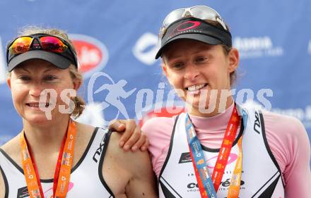 Ironman Austria.  Mary Beth Ellis (USA), Diana Riesler (GER). . KLagenfurt, am 3.7.2011.
Foto: Kuess

---
pressefotos, pressefotografie, kuess, qs, qspictures, sport, bild, bilder, bilddatenbank