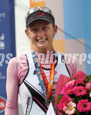 Ironman Austria.  Diana Riesler (GER). . KLagenfurt, am 3.7.2011.
Foto: Kuess

---
pressefotos, pressefotografie, kuess, qs, qspictures, sport, bild, bilder, bilddatenbank