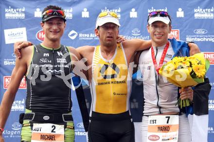 Ironman Austria Ziel. Michael Weiss (AUT), Marino Vanhoenacker (BEL) und Marko ALbert (EST) Klagenfurt am 3.7.2011 Foto: Kuess/ Goetzhaber
---
pressefotos, pressefotografie, kuess, qs, qspictures, sport, bild, bilder, bilddatenbank