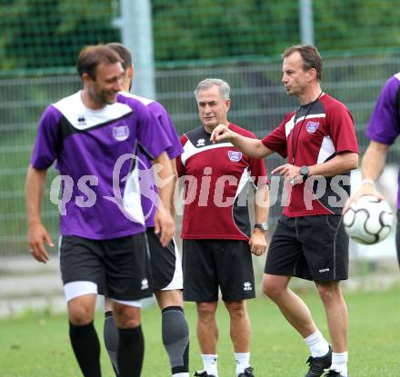 Fussball. Regionalliga. SK Austria Klagenfurt. Trainer Dietmar Thuller, Josef Thuller. Klagenfurt, 4.7.2011.
Foto: Kuess
---
pressefotos, pressefotografie, kuess, qs, qspictures, sport, bild, bilder, bilddatenbank