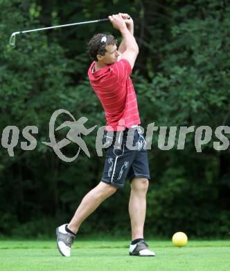 Lederhosengolfturnier. Reichel Johannes (KAC). Klopeinersee, am 2.7.2011.
Foto: Kuess
---
pressefotos, pressefotografie, kuess, qs, qspictures, sport, bild, bilder, bilddatenbank